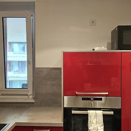 80 M2 Moderne Und Zentrale Wohnung In Hannover Mit Eigenem Parkplatz Ngoại thất bức ảnh
