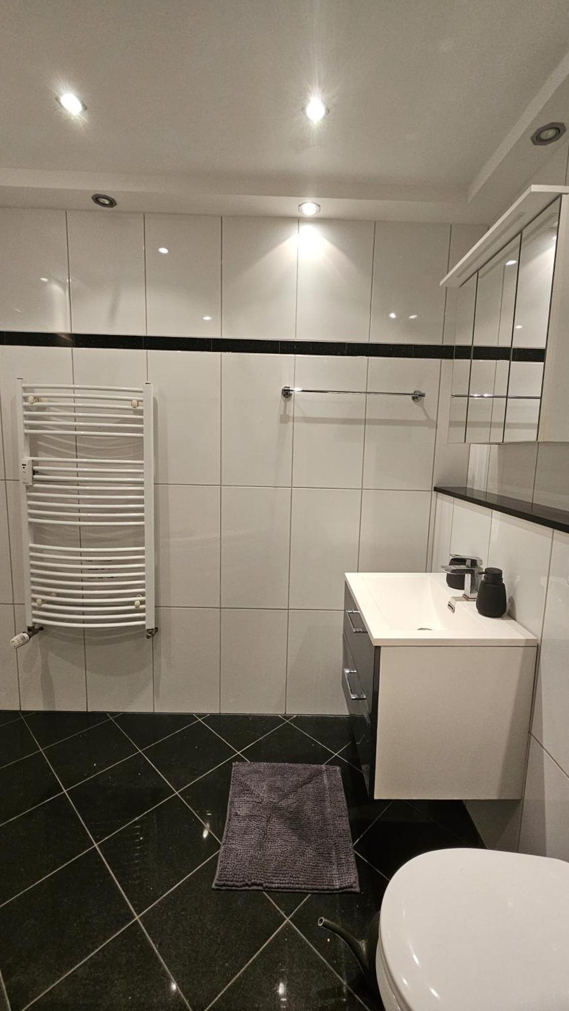 80 M2 Moderne Und Zentrale Wohnung In Hannover Mit Eigenem Parkplatz Ngoại thất bức ảnh