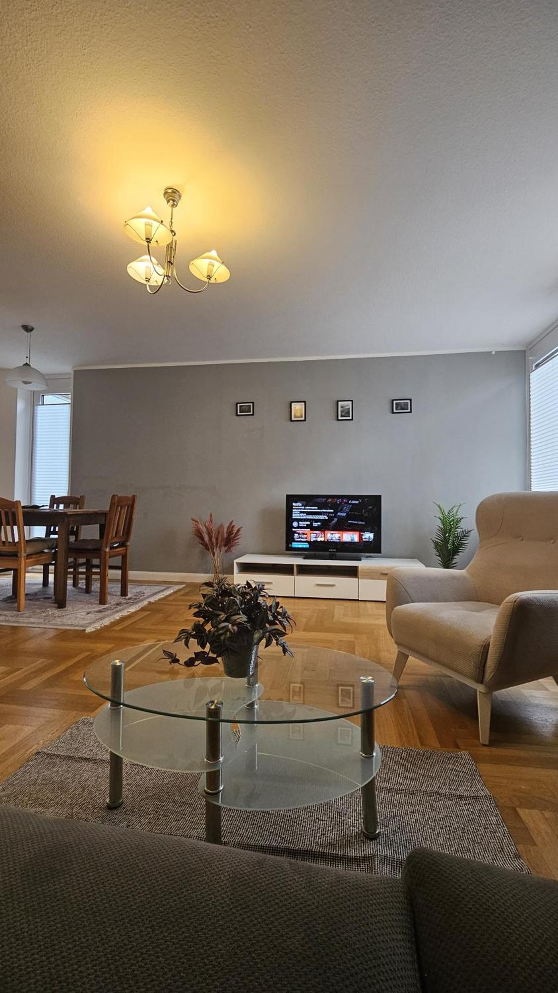 80 M2 Moderne Und Zentrale Wohnung In Hannover Mit Eigenem Parkplatz Ngoại thất bức ảnh